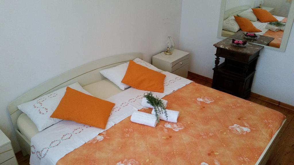 Apartments Milica อูมัค ห้อง รูปภาพ