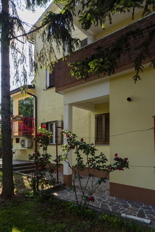 Apartments Milica อูมัค ห้อง รูปภาพ