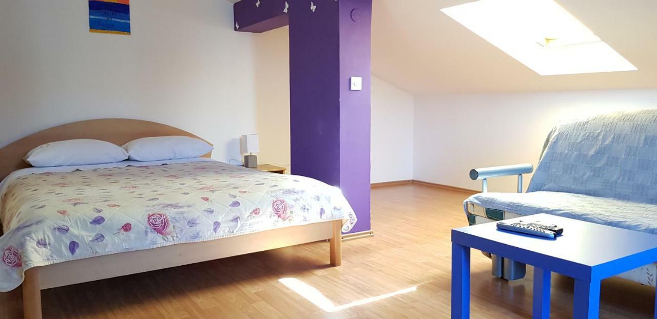 Apartments Milica อูมัค ภายนอก รูปภาพ