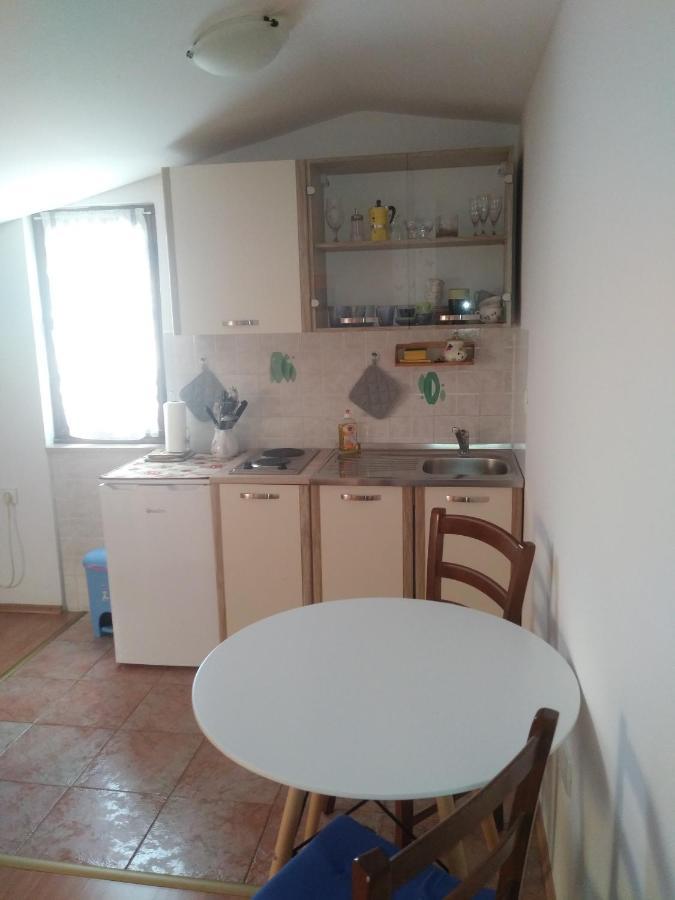 Apartments Milica อูมัค ภายนอก รูปภาพ